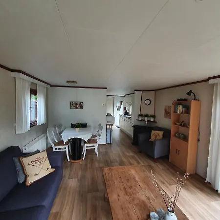 Vakantie Chalet 'Eekhoorn' - Bospark Op De Veluwe בקתה *